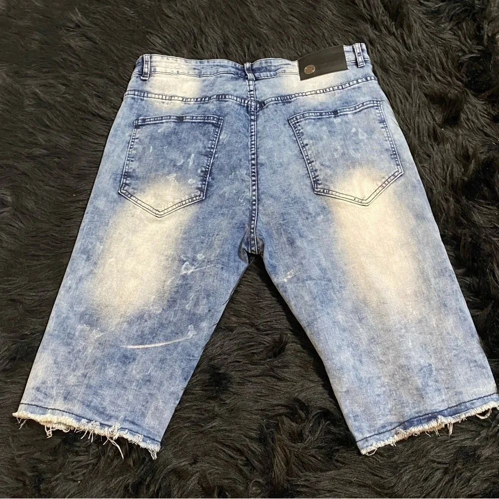 Argonaut Nation men’s distressed‎ denim shorts size 38